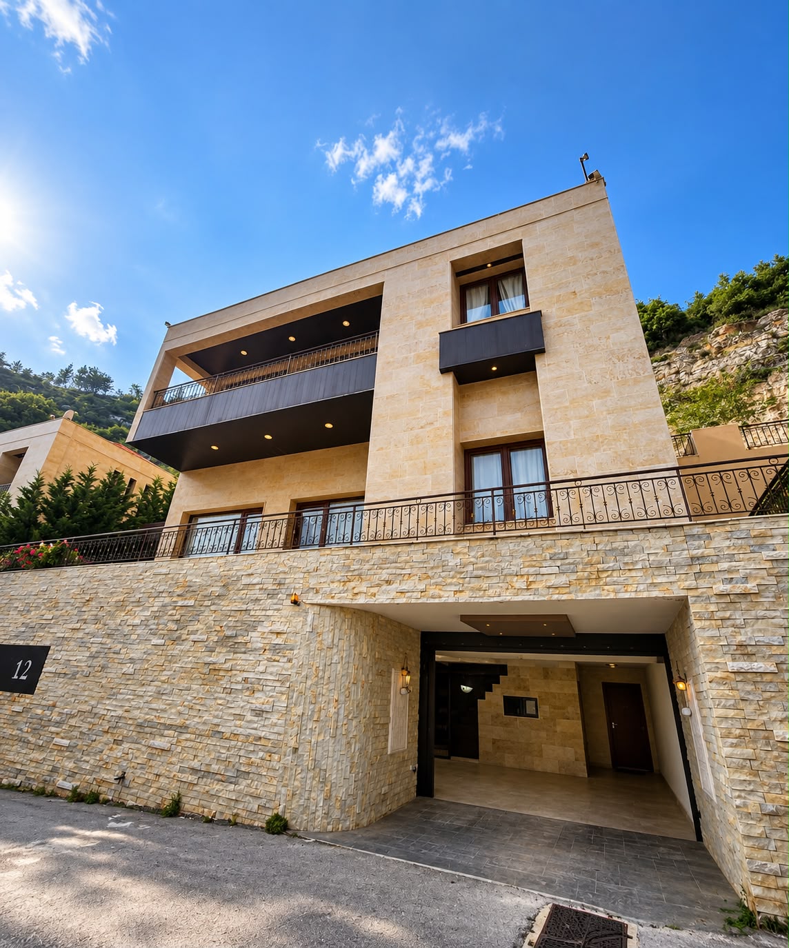 🏡 VILLA FOR SALE | ADMA