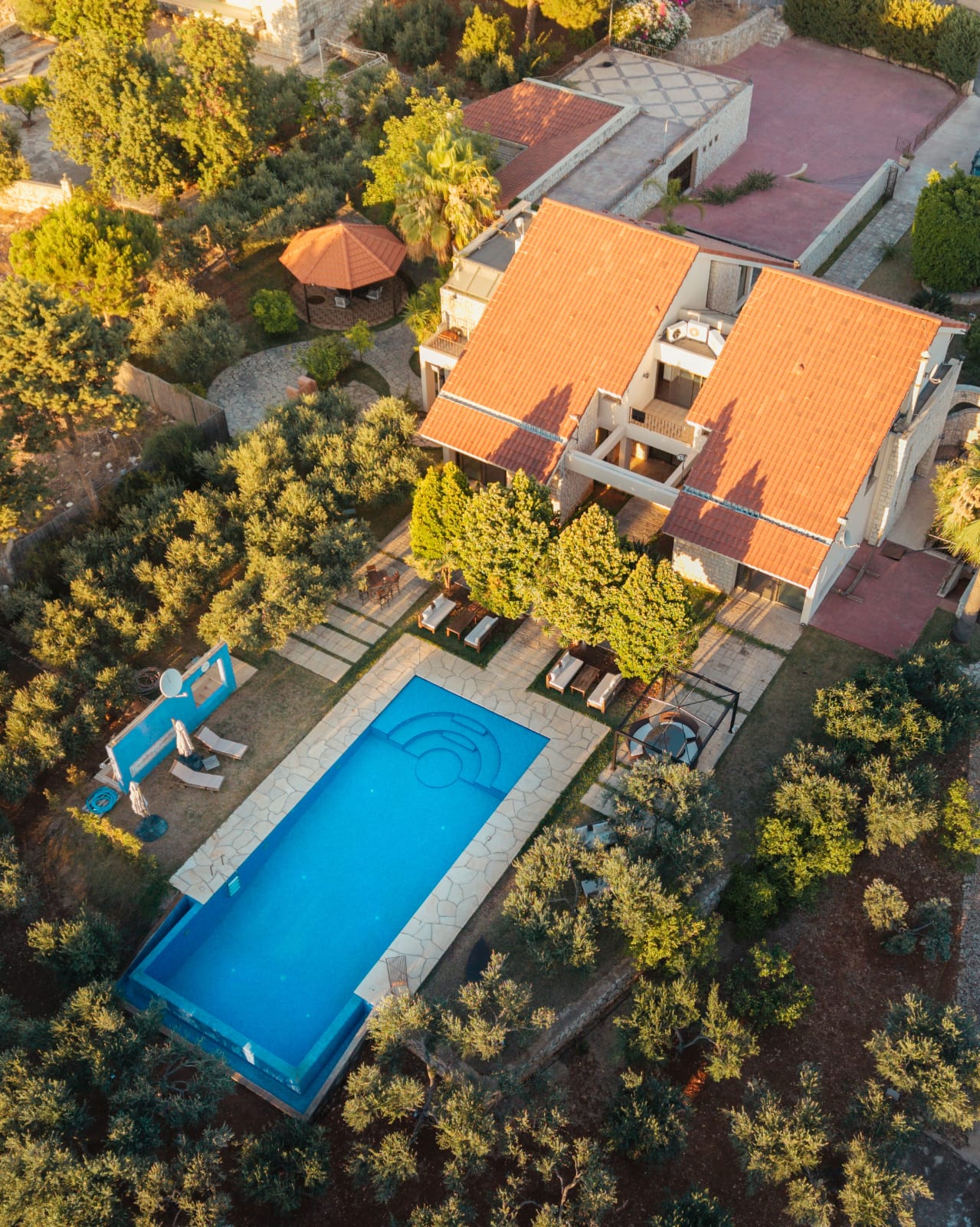 Villa for sale  | Amchit , Lebanon gallery image 11