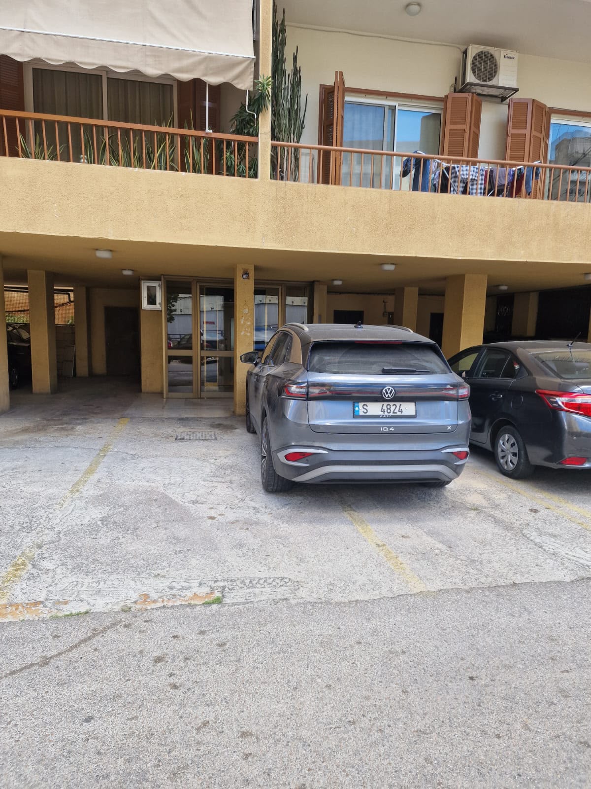 APARTMENT FOR RENT | ACHRAFIEH